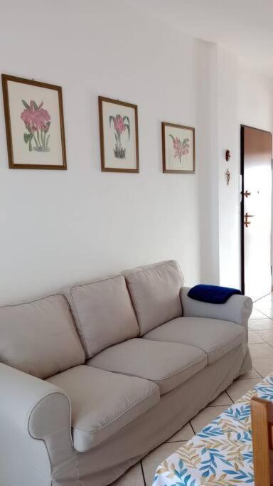 Comodo Bilocale A Brandizzo Kültér fotó